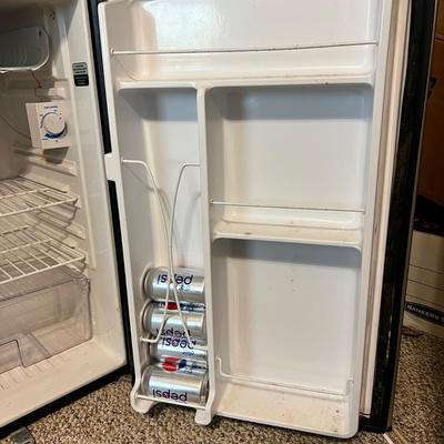 GE Compact Refrigerator 4.3 Cu. Ft.