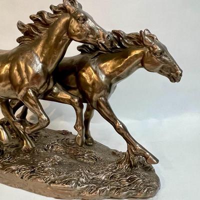 Kensington Hill Horses Running Wild Galloping Cast Resin Sculpture Bronze Finnish
