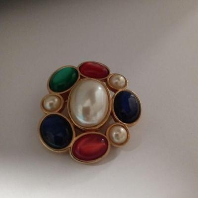 vintage Avon pin