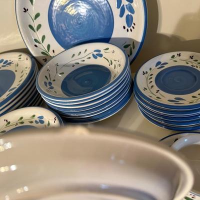 Studio Nova (41) Piece Set