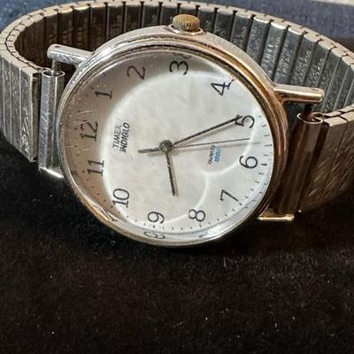 Lot 149 two menâ€™s watches one Timex one Seiko