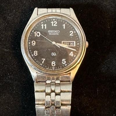 Lot 152 two Seiko  menâ€™s wrist watches