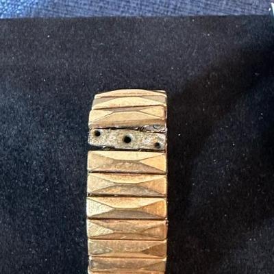 Lot 153 two Gruen mens watches