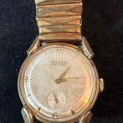 Lot 153 two Gruen mens watches