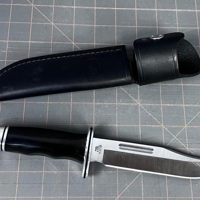 Buck 119 Fixed Blade Knife with Sheath