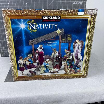 Kirkland Nativity  13 Piece Set in Original Box