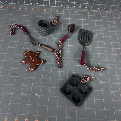 Miniature Kitchenware Ornaments