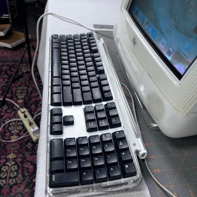  i-Mac Computer Model # 5521 