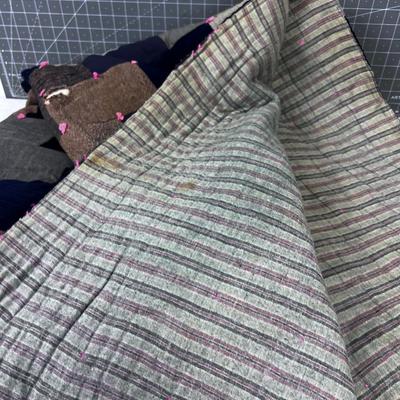 Antique Quilt Utilitarian Dark Colors