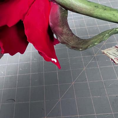 Capodimonte Poinsette Porcelain Flower