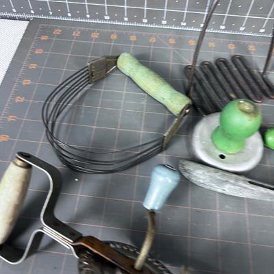 Antique Kitchen Utensils