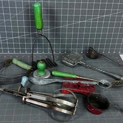 Antique Kitchen Utensils
