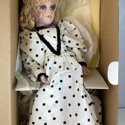  PAMELA VICTORIAN JANIS BERARD PORCELAIN DOLL AMERICAN ARTISTS KAIS 