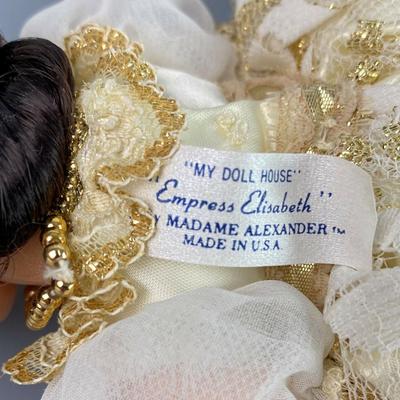  MADAME ALEXANDER EMPRESS ELISABETH DOLL 1991 ROYAL SERIES