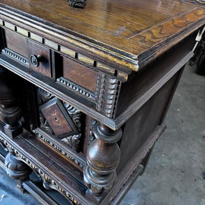 Jacobian Style Buffet