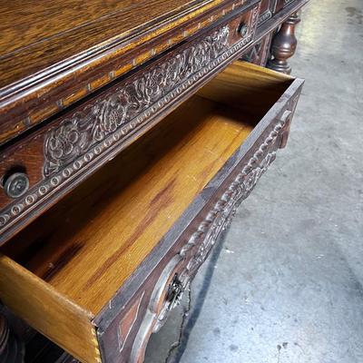 Jacobian Style Buffet
