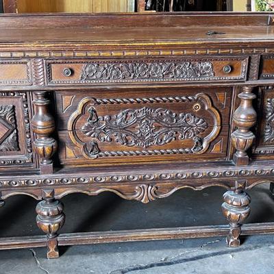 Jacobian Style Buffet