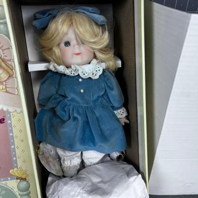 Dolly Dingle Dolls "Bette Ball" By Goebel In Original Box