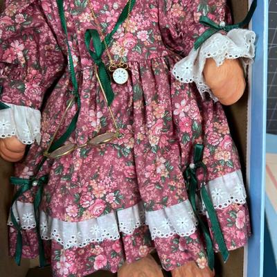 Bette Jane Carter Dolls 33/1000 By Goebel (Rabbit) Musical 