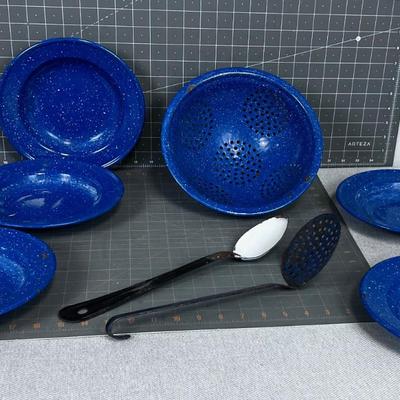 Blue Graniteware, Metal (8 Pieces) 