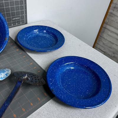 Blue Graniteware, Metal (8 Pieces) 