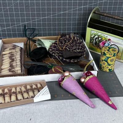 Tray of Do Da's: Candle, Wall Pockets, Tins, Sunflower