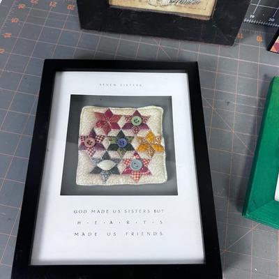 Small Frame Frames with Pics
