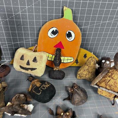 Spooky Halloween Item LOT