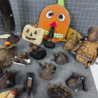 Spooky Halloween Item LOT