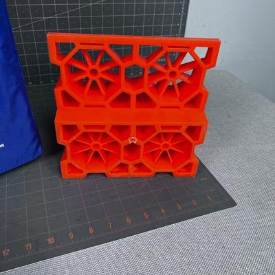 RV Vehicle Rams and Leveling Blocks