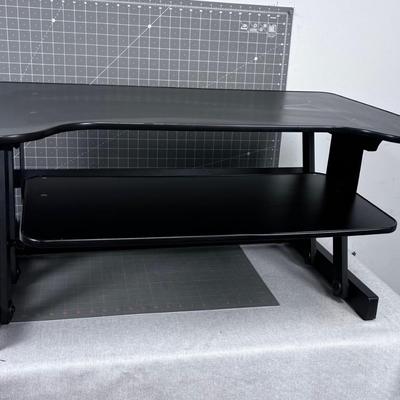 Pop Up Desk for Work Station. 