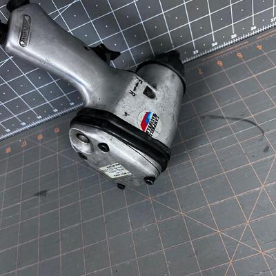 Campbell HAUSFELD 1/2 Inch Impact Wrench