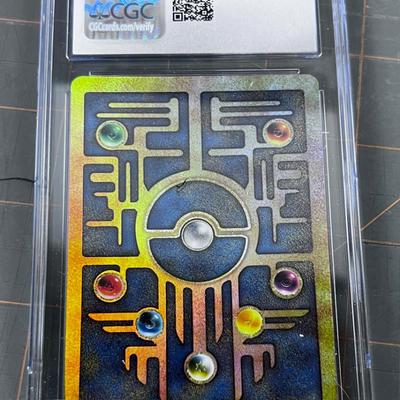 PokÃ©mon (2000) Mint Graded 8.5