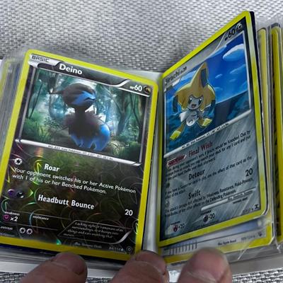 PokÃ©mon Set in a Collectors Book (90's )
