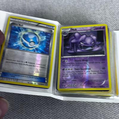 PokÃ©mon Set in a Collectors Book (90's )