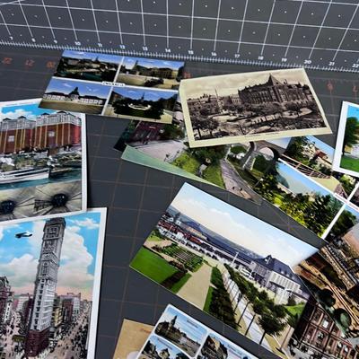 Mixed lot of Postcards 