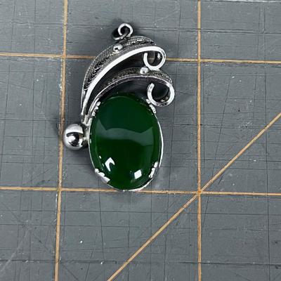 Sorrento Sterling Silver & Jade Filigree Pendant
