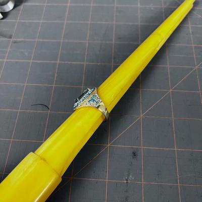 Very Sparkly Aqua Marine CUTE Oval