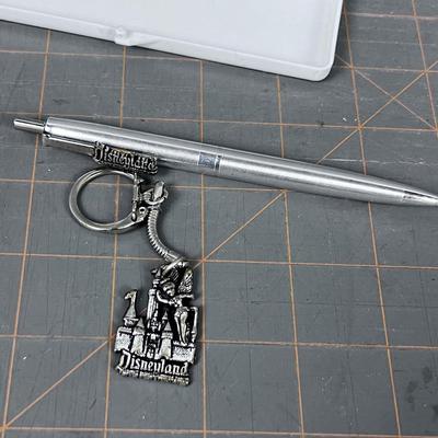 VINTAGE Disneyland Pen and Key Chain, COLLECTIBLE