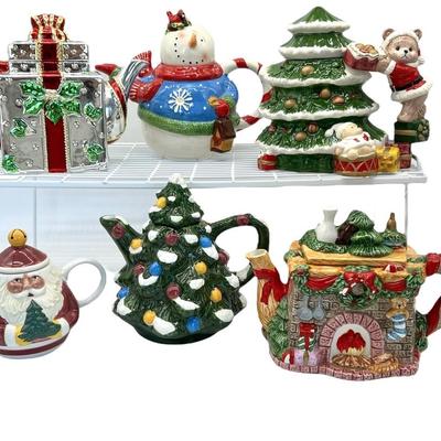 6 Christmas Tea Pot Lot