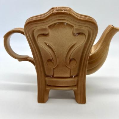 VINTAGE ROYAL ALBERT Teapot