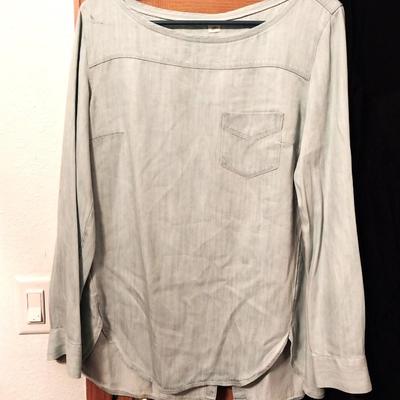 LADIES TOPS-SWEATERS AND WOOL BLAZER
