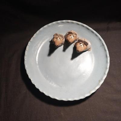 SIGNED CLAY PLATTER