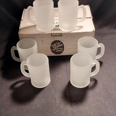 TIARA FROSTED GLASS MUGS