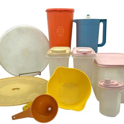 Vintage TUPPERWARE LOT of 10