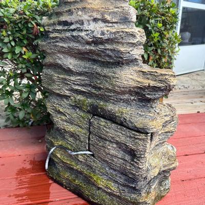 Outdoor Rock Water Fountain