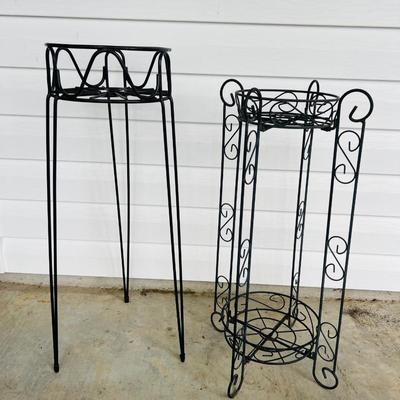 Plant Stands & Hanging Basket
