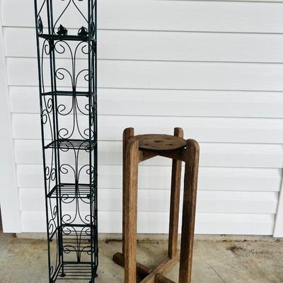 Plant Stands & Hanging Basket