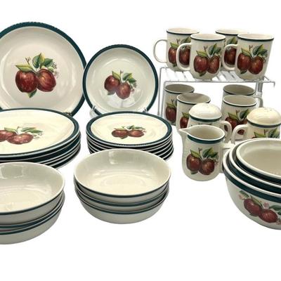 CHINA PEARL Stoneware Casuals APPLES