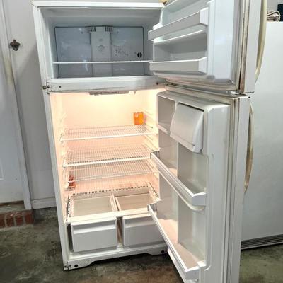 FRIGIDAIRE GARAGE FRIDGE